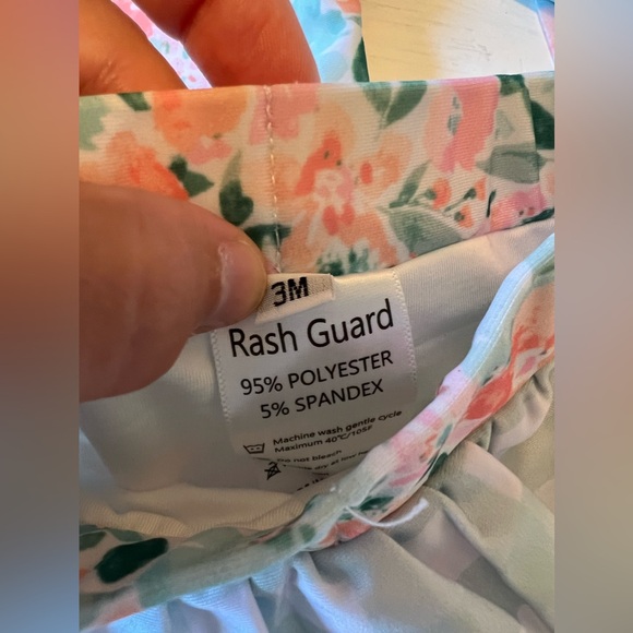 Busy Bee Smocks Finlee Floral Two Piece Swim w Bonnet - Picture 3 of 6